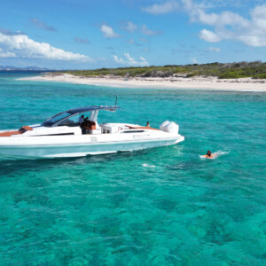 Boat trip with kids in St. Barth and St. Martin